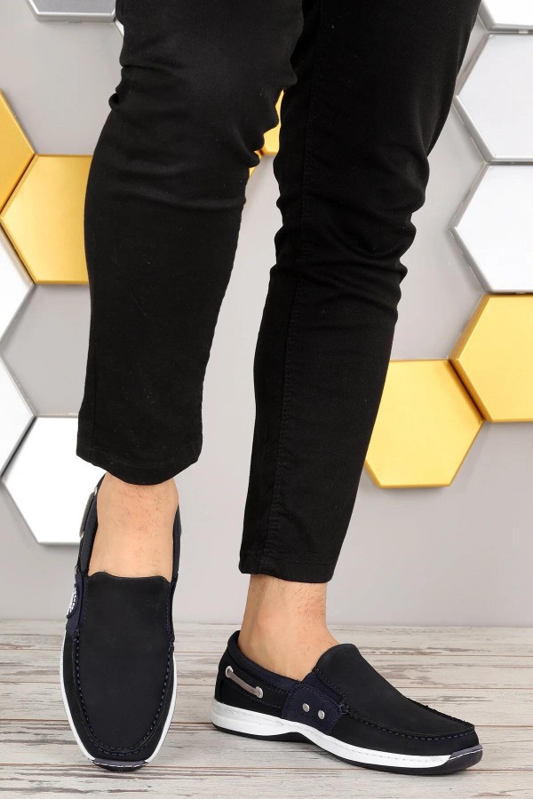 DOCKERS 220101 ON KISMI DIKISLI YANI DERI DETAY AMBLEM