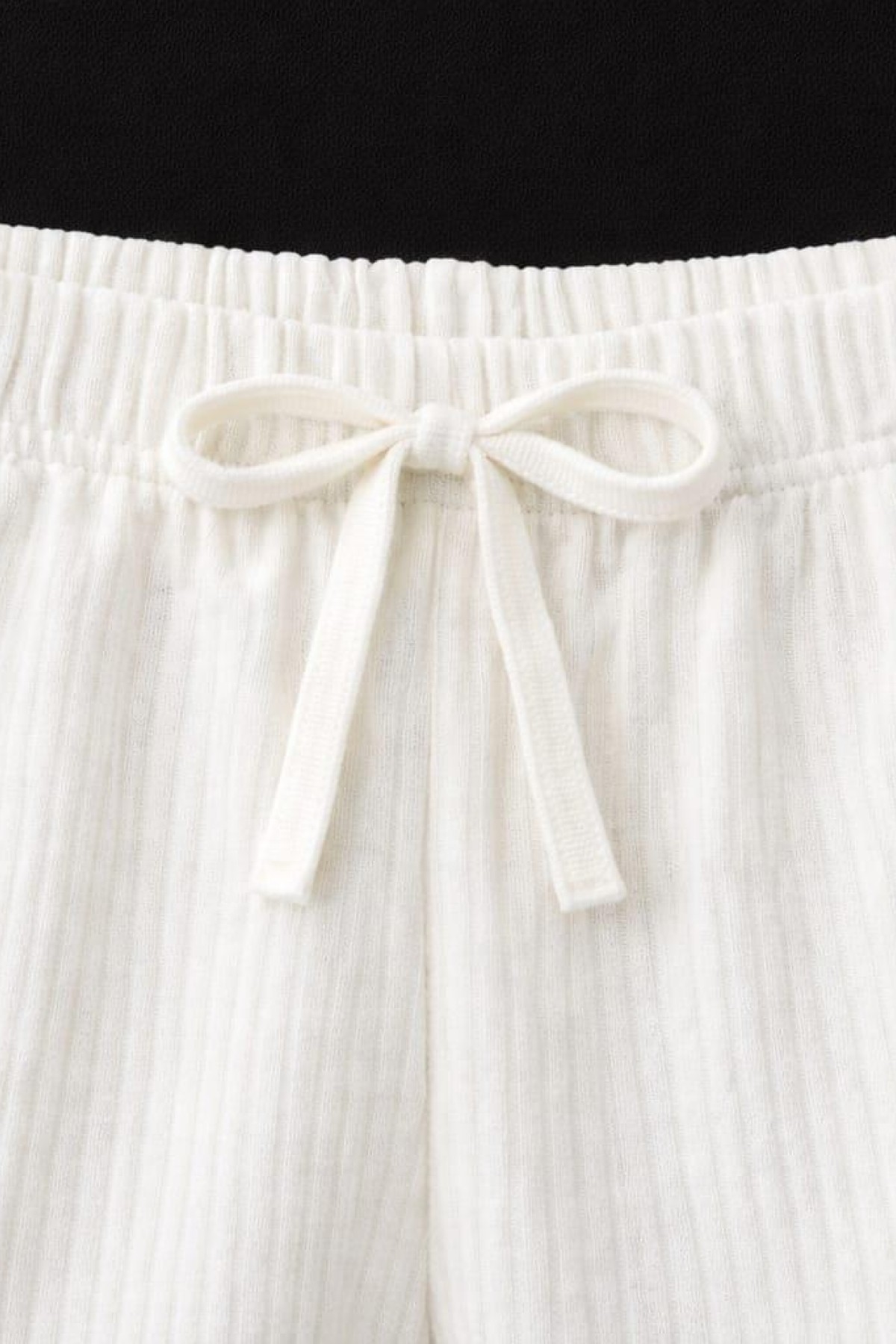 FLEUR 3 LU SET BEL LASTIKLI SUS BAGCIKLI CEPSIZ TRIL TRIL  PENYE SHORT