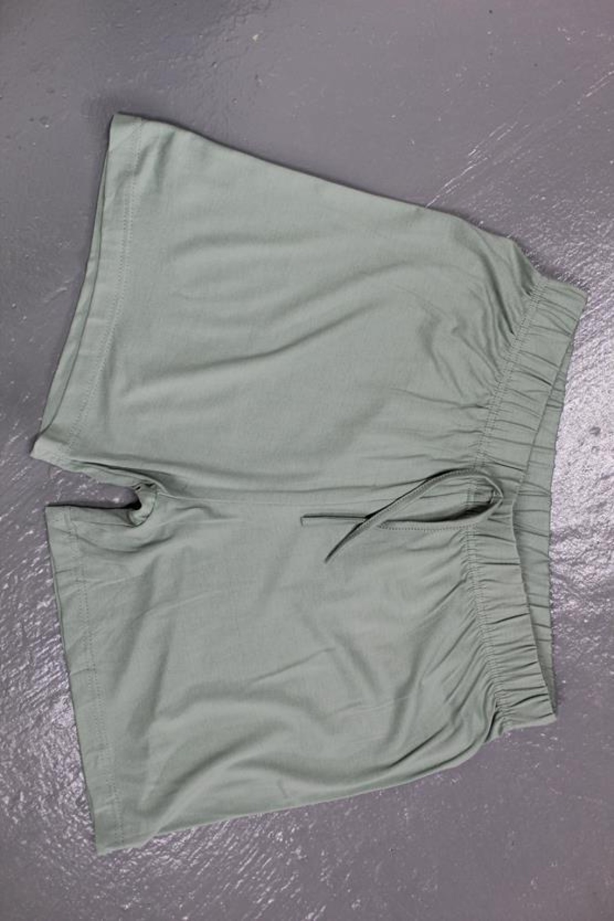 FLEUR BEL LASTIKLI SUS BAGCIKLI CEPSIZ TRIL TRIL PENYE SHORT FLEUR BEL LASTIKLI SUS BAGCIKLI CEPSIZ TRIL TRIL PENYE SHORT