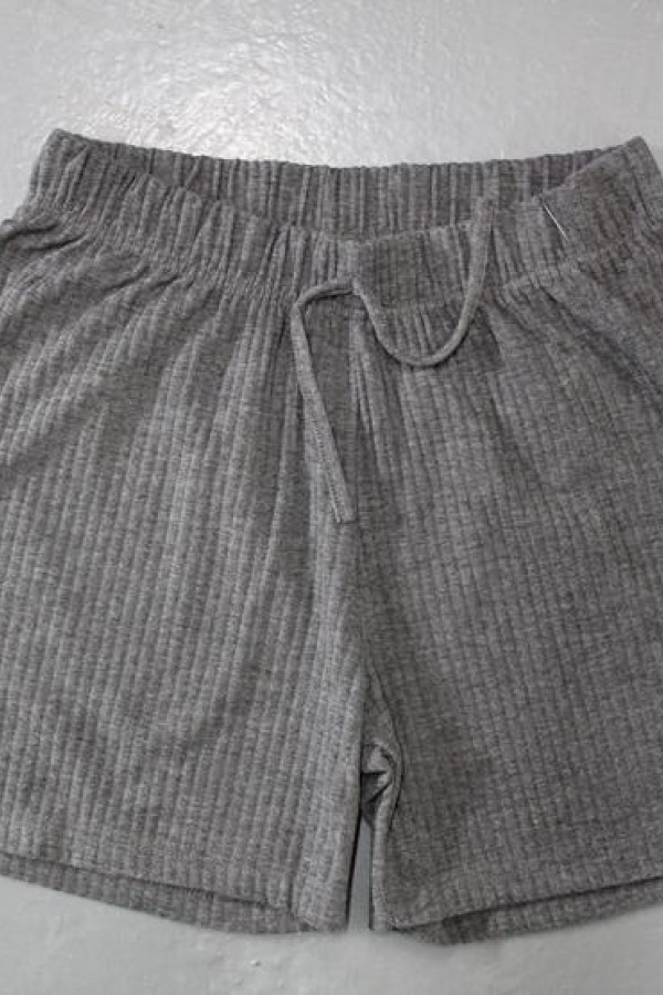 FLEUR BEL LASTIKLI SUS BAGCIKLI CEPSIZ TRIL TRIL  PENYE SHORT