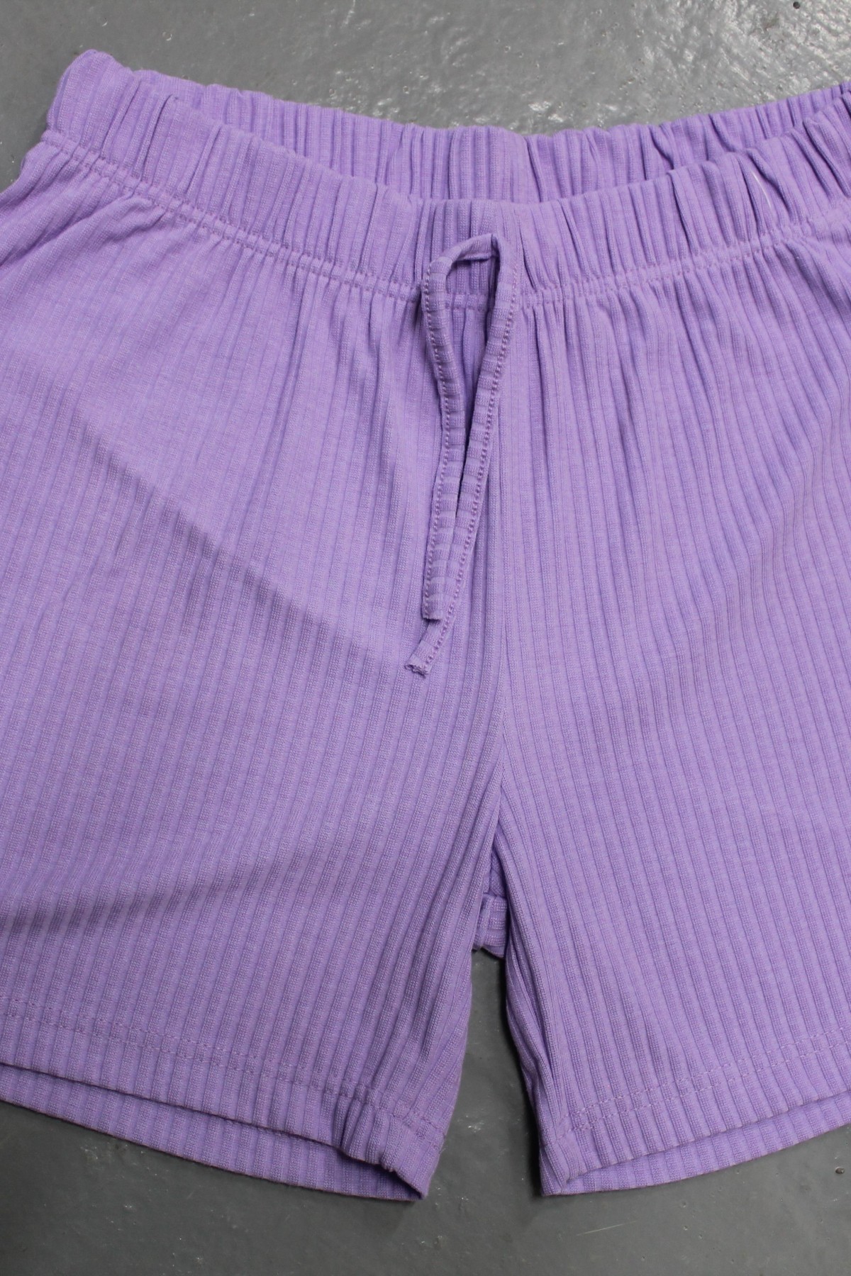 FLEUR BEL LASTIKLI SUS BAGCIKLI CEPSIZ TRIL TRIL  PENYE SHORT