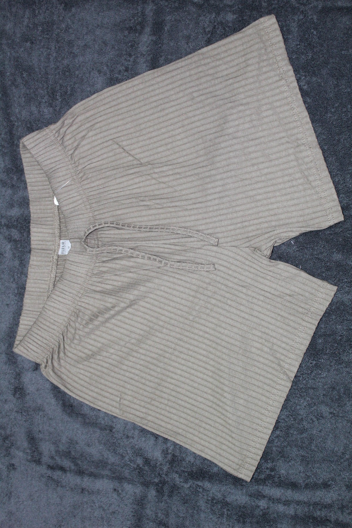 FLEUR BEL LASTIKLI SUS BAGCIKLI CEPSIZ TRIL TRIL  PENYE SHORT