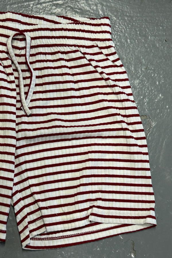 FLEUR BEL LASTIKLI SUS BAGCIKLI CEPSIZ TRIL TRIL  PENYE SHORT