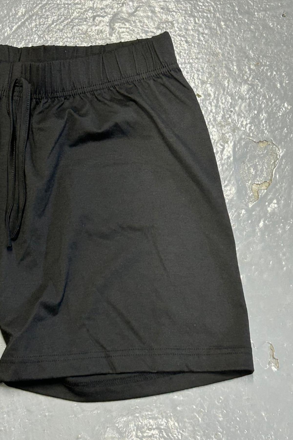 FLEUR BEL LASTIKLI SUS BAGCIKLI CEPSIZ TRIL TRIL PENYE SHORT FLEUR BEL LASTIKLI SUS BAGCIKLI CEPSIZ TRIL TRIL PENYE SHORT