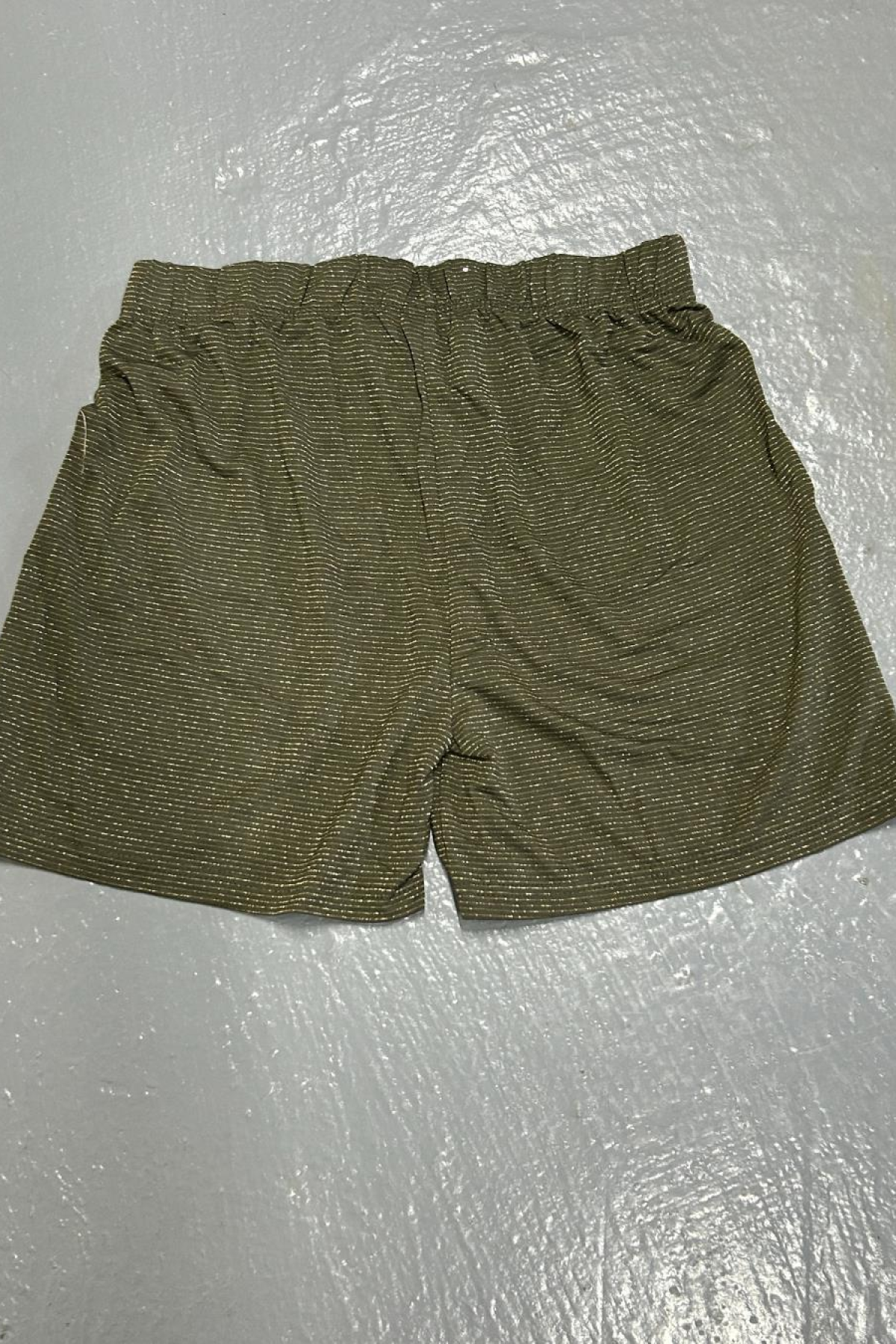 FLEUR BEL LASTIKLI SUS BAGCIKLI CEPSIZ TRIL TRIL PENYE SHORT FLEUR BEL LASTIKLI SUS BAGCIKLI CEPSIZ TRIL TRIL PENYE SHORT