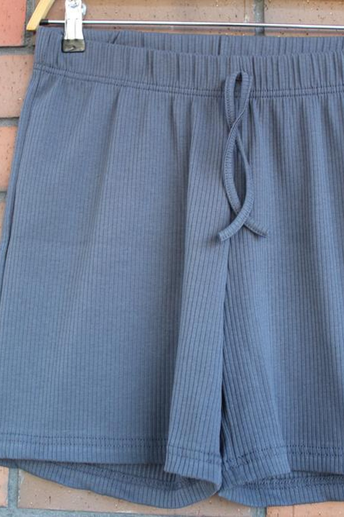 FLEUR BEL LASTIKLI SUS BAGCIKLI CEPSIZ TRIL TRIL PENYE SHORT FLEUR BEL LASTIKLI SUS BAGCIKLI CEPSIZ TRIL TRIL PENYE SHORT