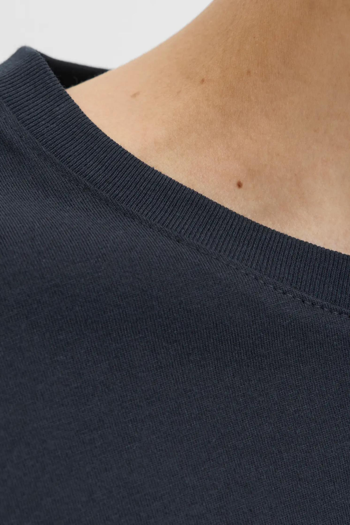 JACK&JONES 112279538 JJE ORGANIC BASIC 0 YAKA  UZUN KOL ERKEK TSH