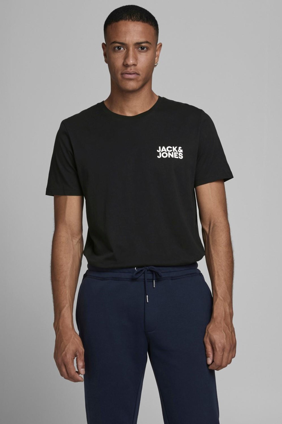 JACK&JONES 12151955 SOL GOGUS KUCUK JACK&JONES YAZILI TSHIRT JACK&JONES 12151955 SOL GOGUS KUCUK JACK&JONES YAZILI TSHIRT