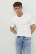 JACK&JONES 12156101 0 YAKA KISA KOL ERKEK TSH JACK&JONES 12156101 0 YAKA KISA KOL ERKEK TSH