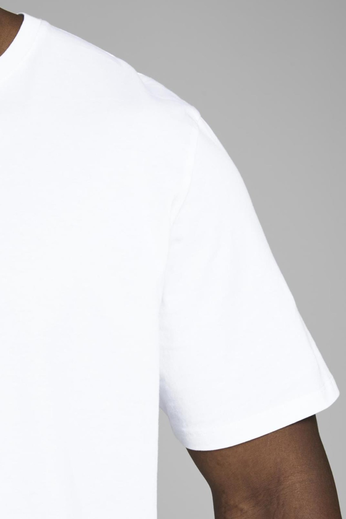 JACK&JONES 12158482 JJEORGANIC BASIC %100 COTON KISA KOL TS JACK&JONES 12158482 JJEORGANIC BASIC %100 COTON KISA KOL TS