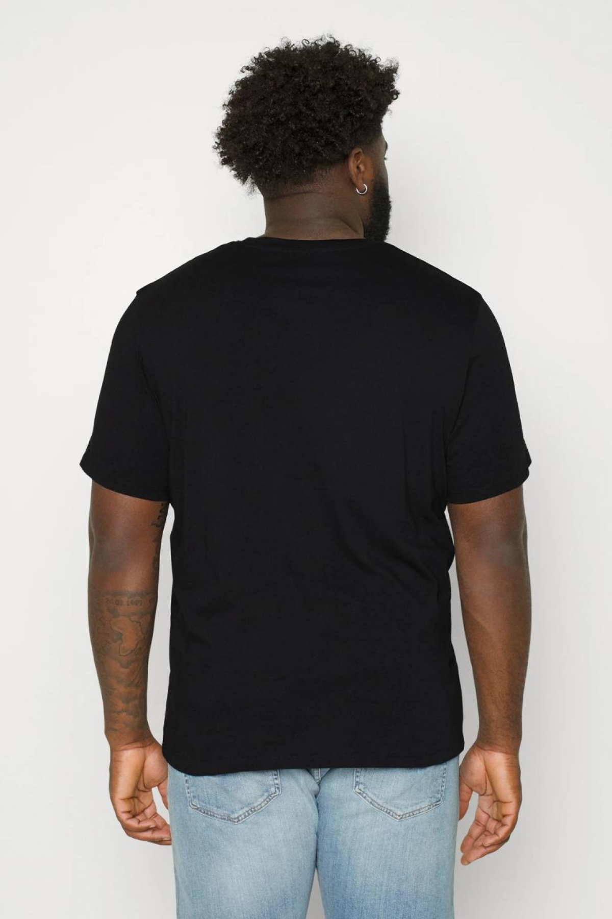 JACK&JONES 12158505 SOL GOGUS YAZILI BUYUK BEDEN KISA KOL TSHIRT JACK&JONES 12158505 SOL GOGUS YAZILI BUYUK BEDEN KISA KOL TSHIRT