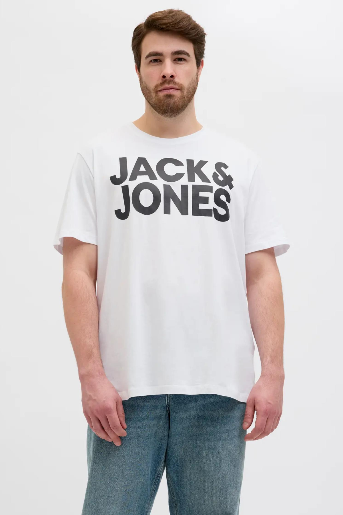 JACK&JONES 12158505 SOL GOGUS YAZILI BUYUK BEDEN KISA KOL TSHIRT