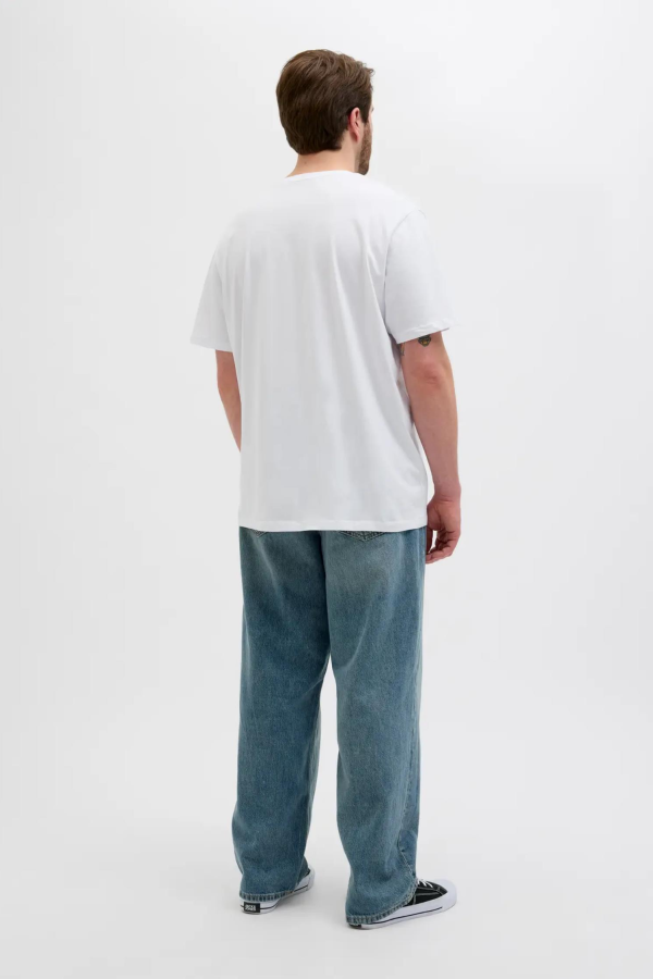 JACK&JONES 12158505 SOL GOGUS YAZILI BUYUK BEDEN KISA KOL TSHIRT