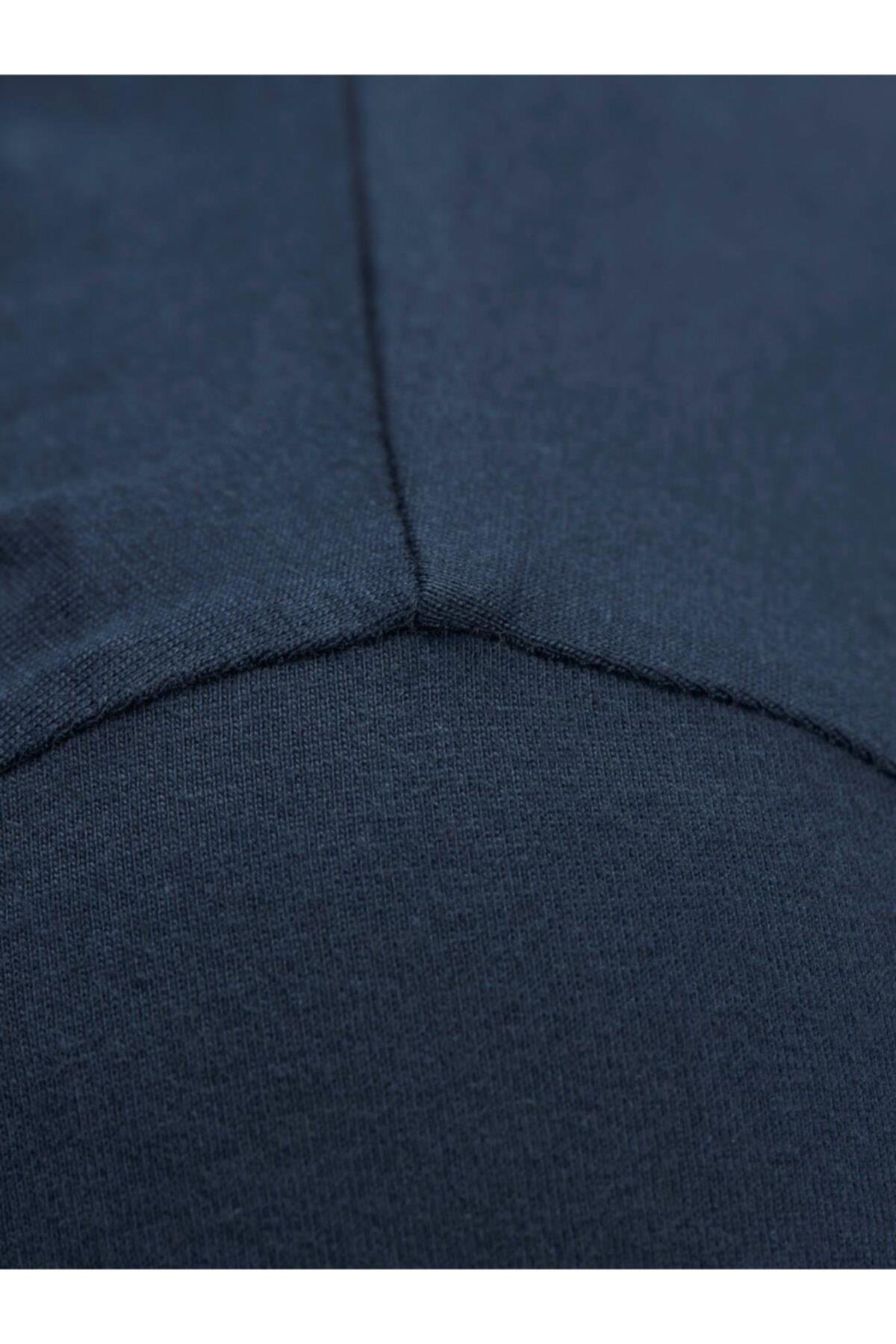 JACK&JONES 12137126 ON JACK&JONES YAZILI 0 YAKA KISA KOL TSH JACK&JONES 12137126 ON JACK&JONES YAZILI 0 YAKA KISA KOL TSH