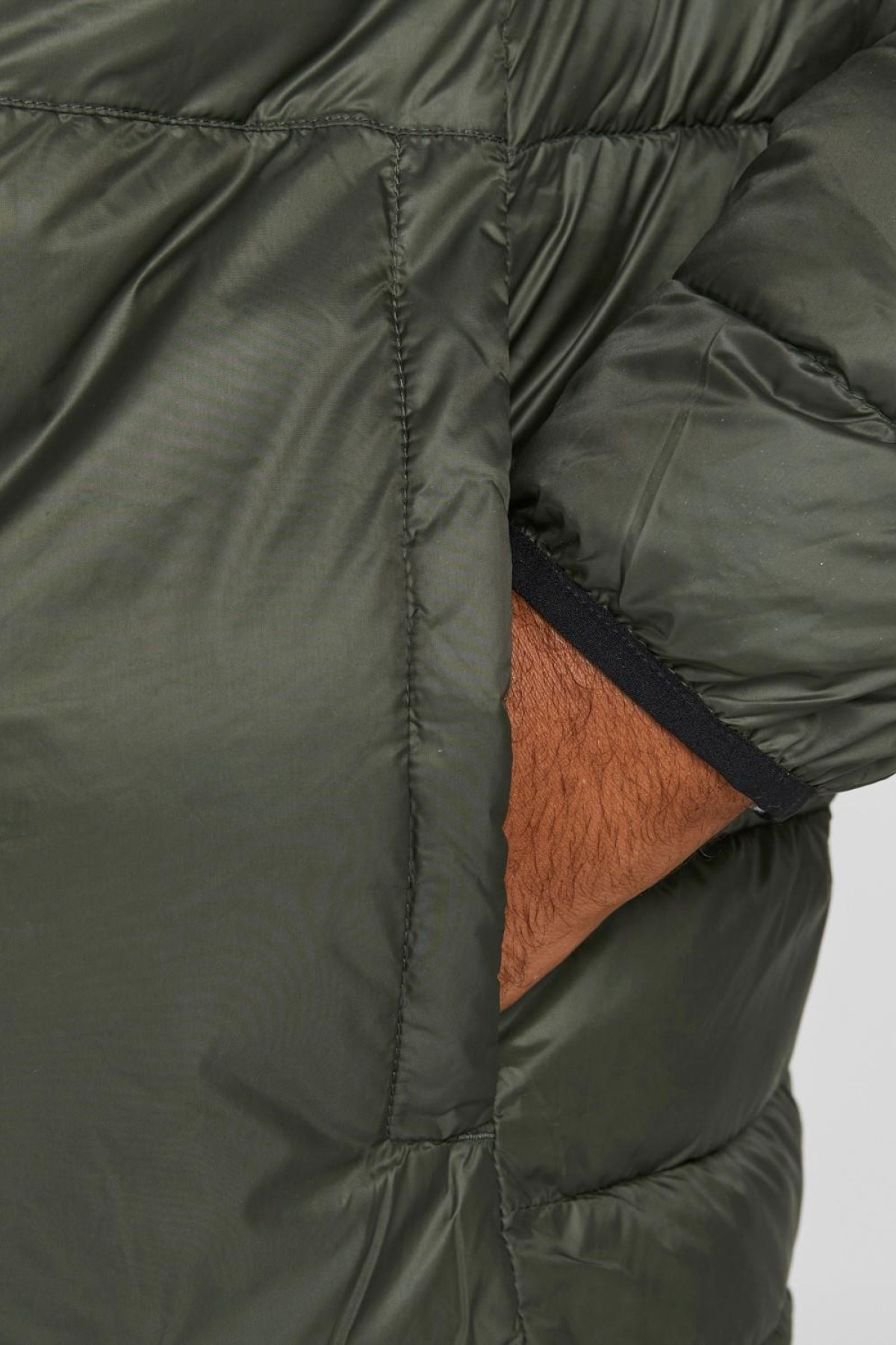 JACK&JONES 12194740 HAKIM YAKA 2 CEP DIKISLI SISME MONT JACK&JONES 12194740 HAKIM YAKA 2 CEP DIKISLI SISME MONT