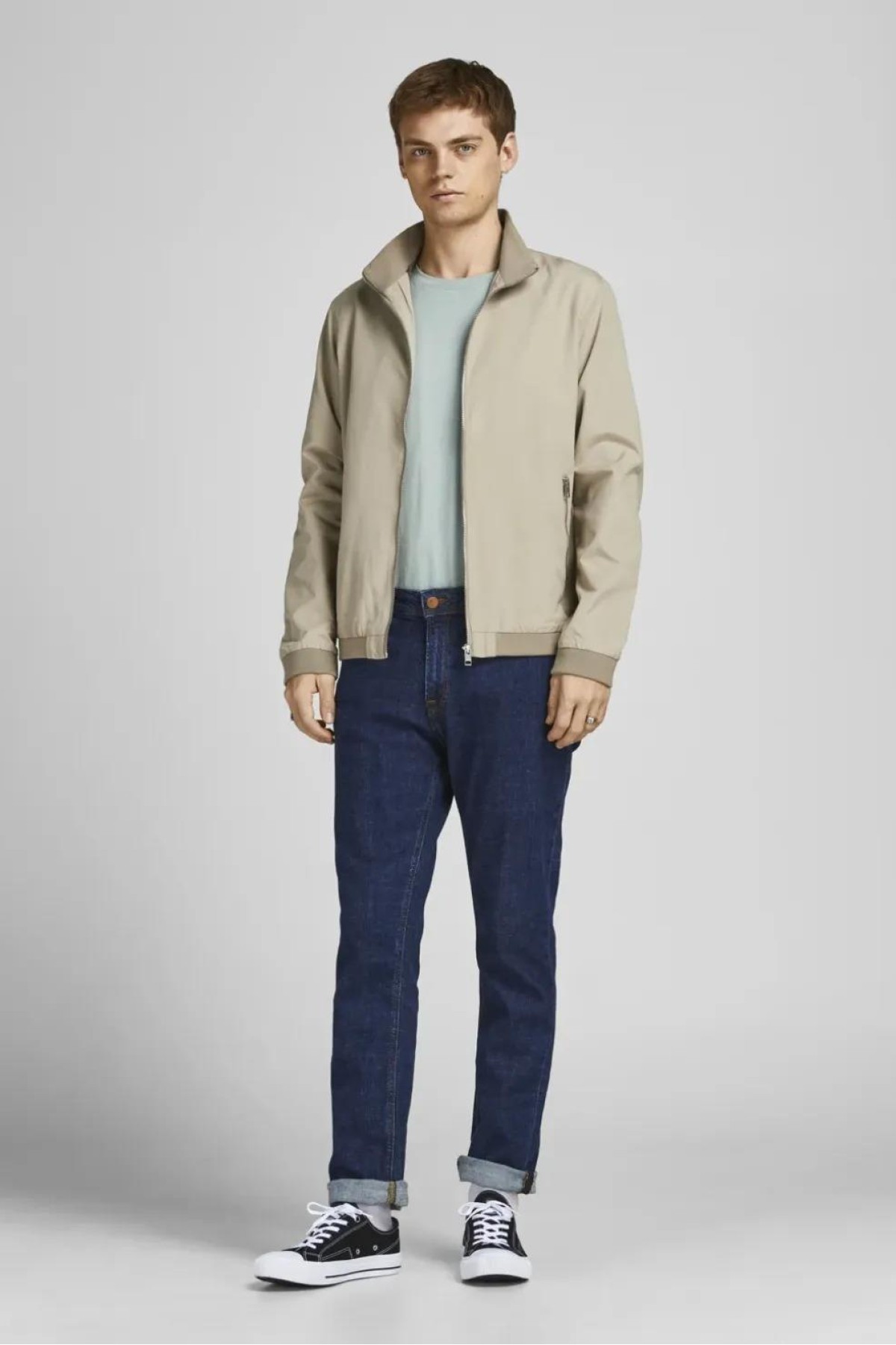 JACK&JONES 12204277 DIK YAKA ALT RIBANALI CEP FERMUARLI MONT JACK&JONES 12204277 DIK YAKA ALT RIBANALI CEP FERMUARLI MONT