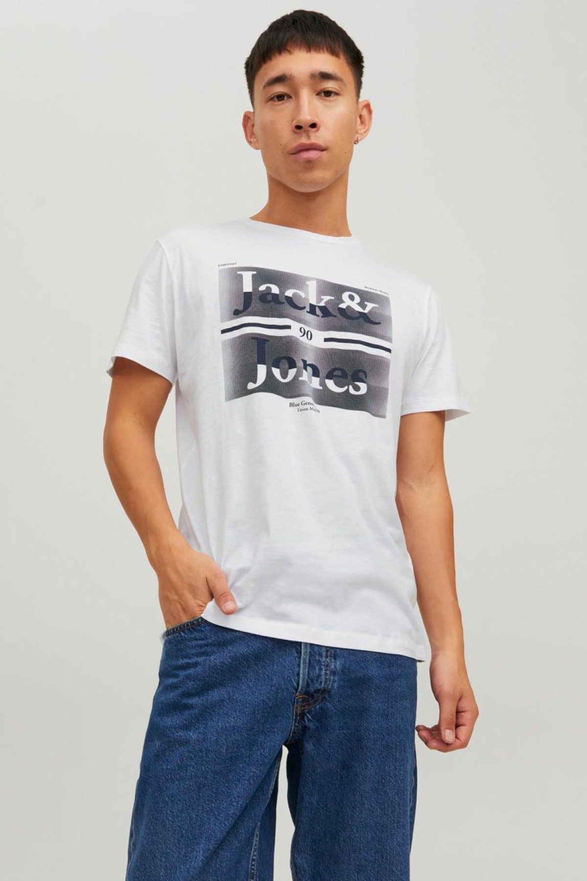 JACK&JONES 12211194 NINETEEN NINETY BASKI 0 YAKA KISA KOL TSHIRT