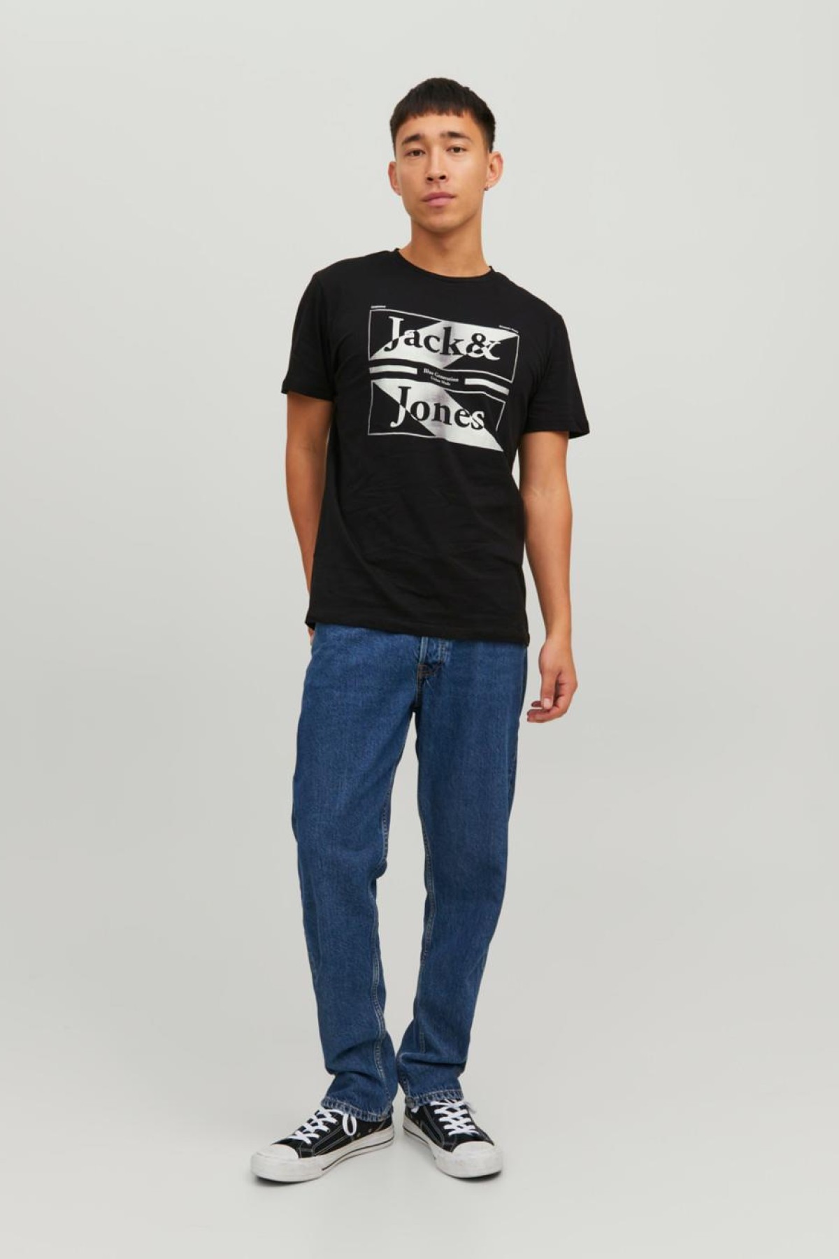 JACK&JONES 12211194 NINETEEN NINETY BASKI 0 YAKA KISA KOL TSHIRT JACK&JONES 12211194 NINETEEN NINETY BASKI 0 YAKA KISA KOL TSHIRT