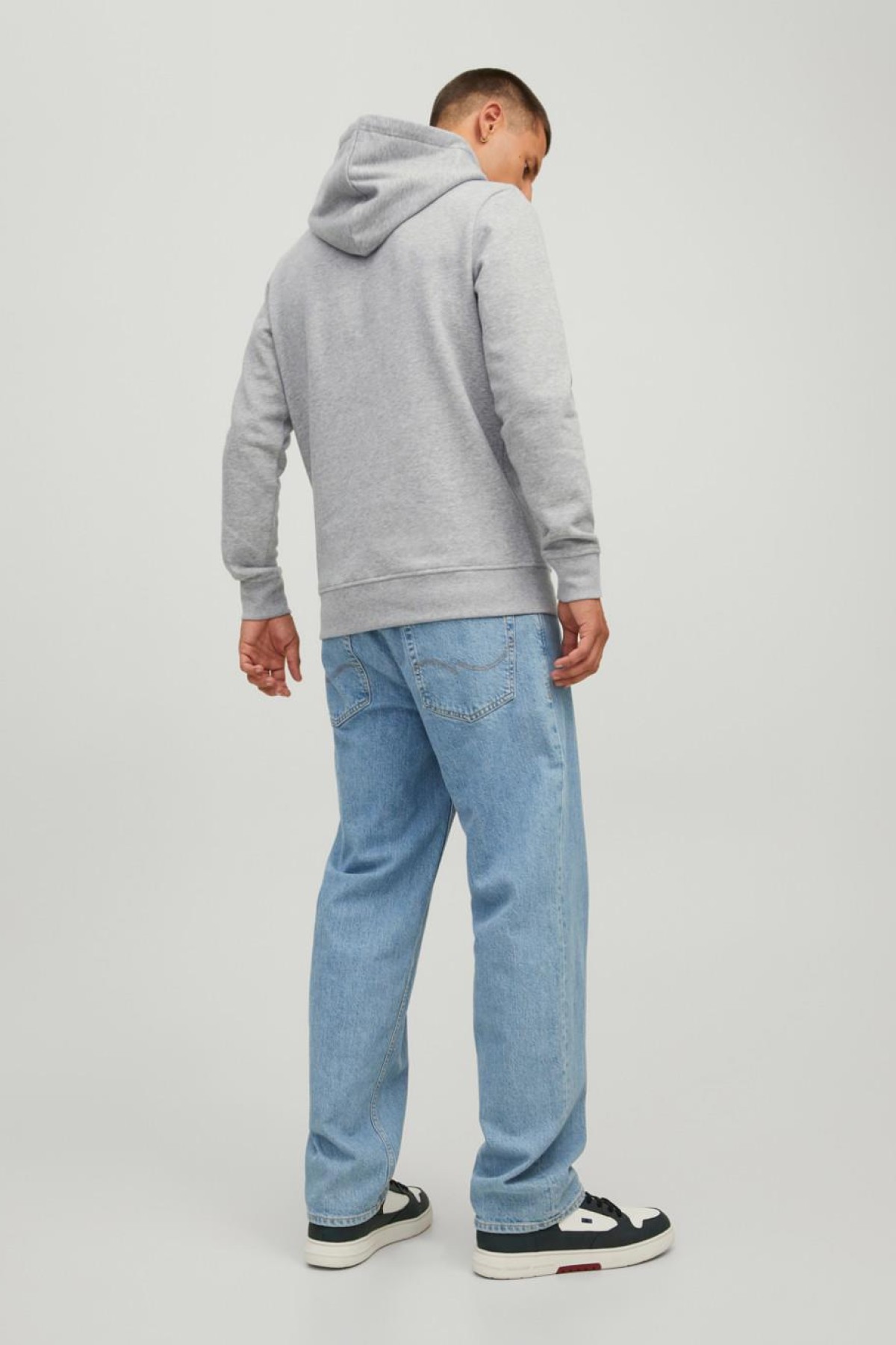 JACK&JONES 12219571 ONU YAZILI KAPSONLU SWEAT JACK&JONES 12219571 ONU YAZILI KAPSONLU SWEAT