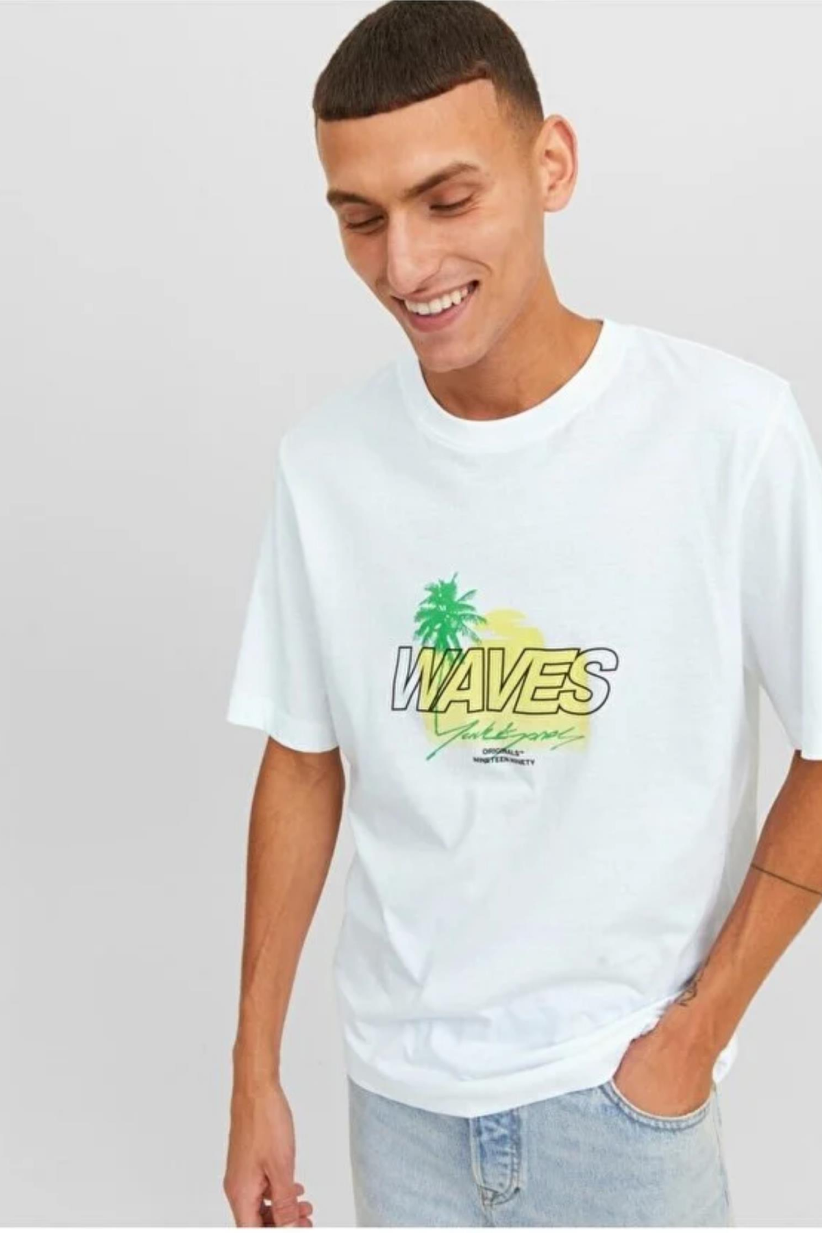 JACK&JONES 12234242 VACAY YAZILI PAMUKLU KISA KOL TSHIRT