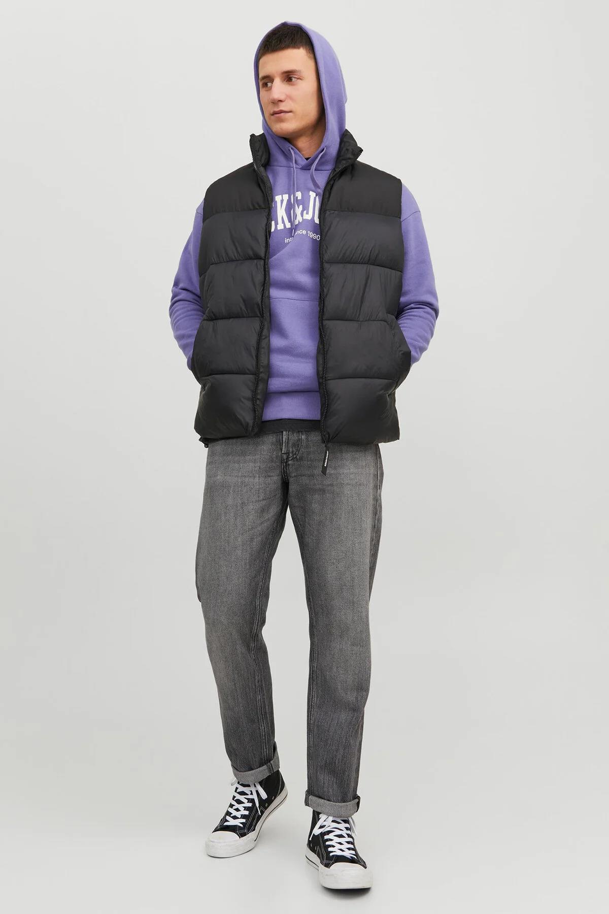 JACK&JONES 12235861 IC DOLGULU YELEK JACK&JONES 12235861 IC DOLGULU YELEK