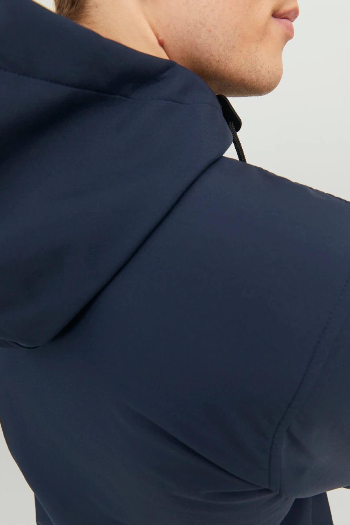 JACK&JONES 12236300 FERMUARLI KAPUSONLU SOFTSHELL MONT JACK&JONES 12236300 FERMUARLI KAPUSONLU SOFTSHELL MONT