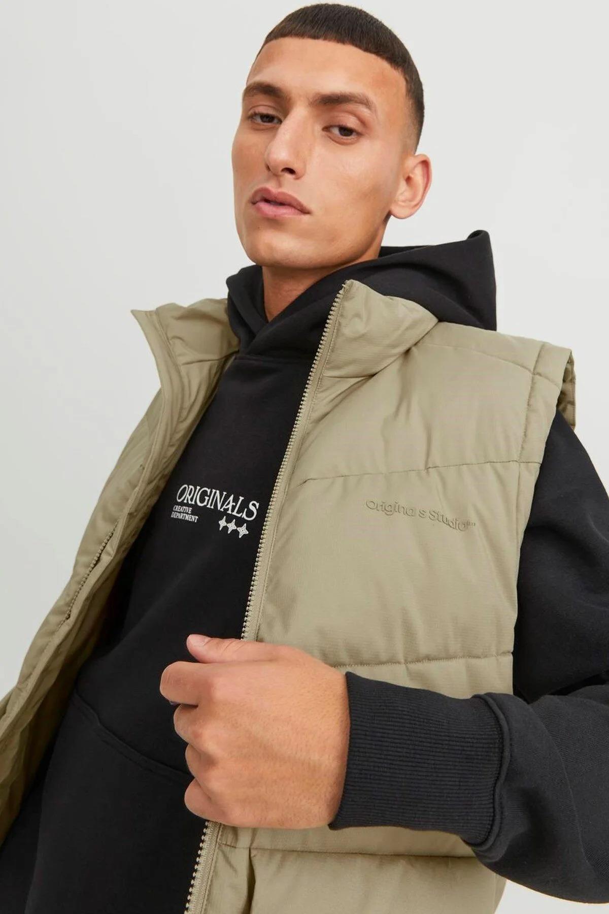 JACK&JONES 12238853 ICI DOLGULU KAPAK CEPLI SISME YELEK JACK&JONES 12238853 ICI DOLGULU KAPAK CEPLI SISME YELEK