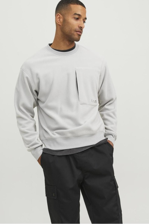 JACK&JONES 12241523 YUVARLAK YAKA GOGUS CEP DETAYLI POLAR SWEAT