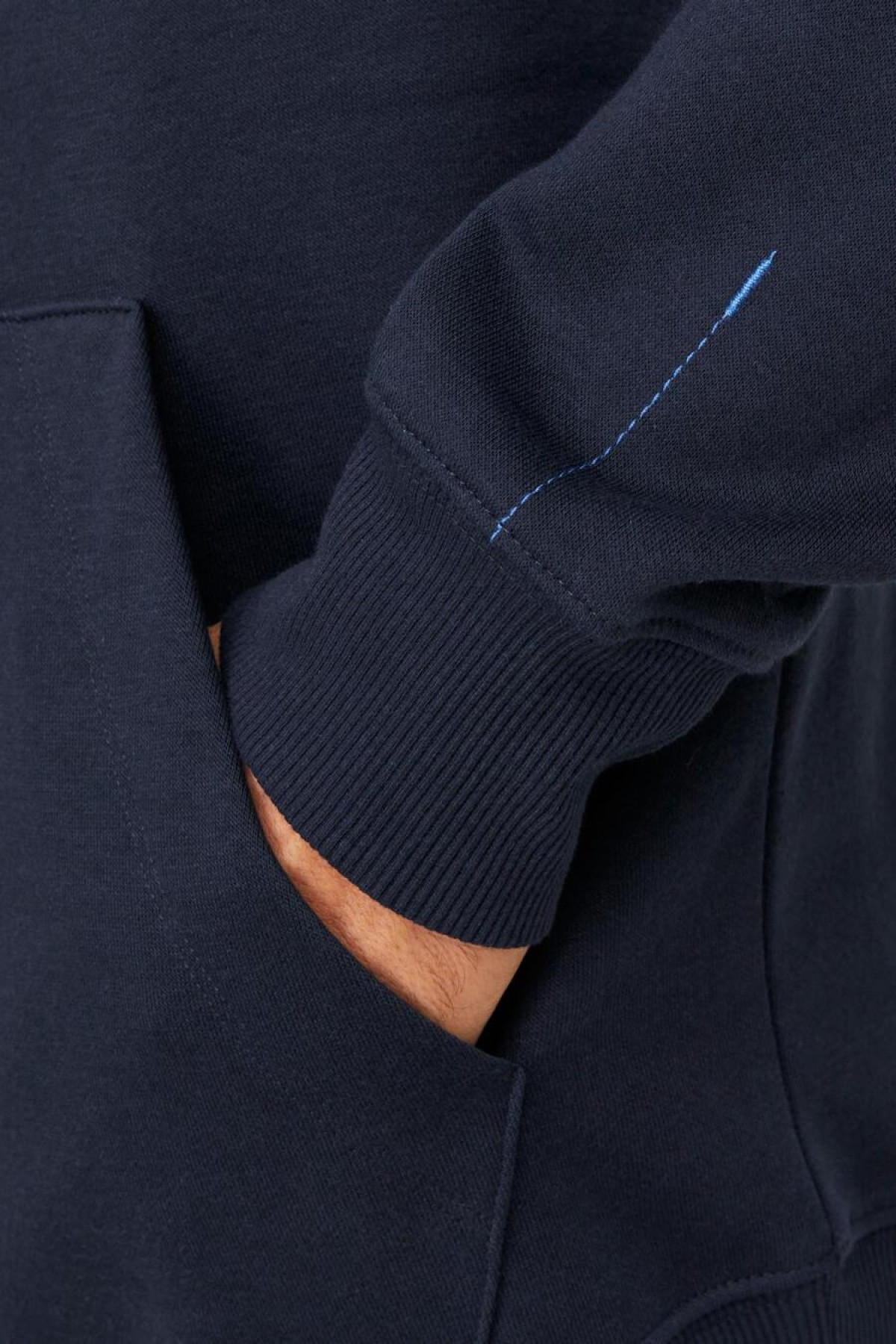 JACK&JONES 12242225 GOGUS YAZILI KAPUSONLU 2 IPLIK SARDONLU SWEAT JACK&JONES 12242225 GOGUS YAZILI KAPUSONLU 2 IPLIK SARDONLU SWEAT
