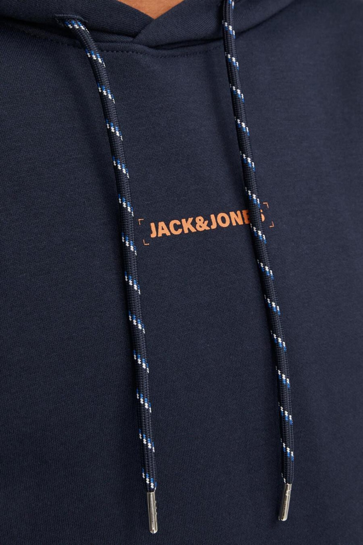 JACK&JONES 12242225 GOGUS YAZILI KAPUSONLU 2 IPLIK SARDONLU SWEAT JACK&JONES 12242225 GOGUS YAZILI KAPUSONLU 2 IPLIK SARDONLU SWEAT
