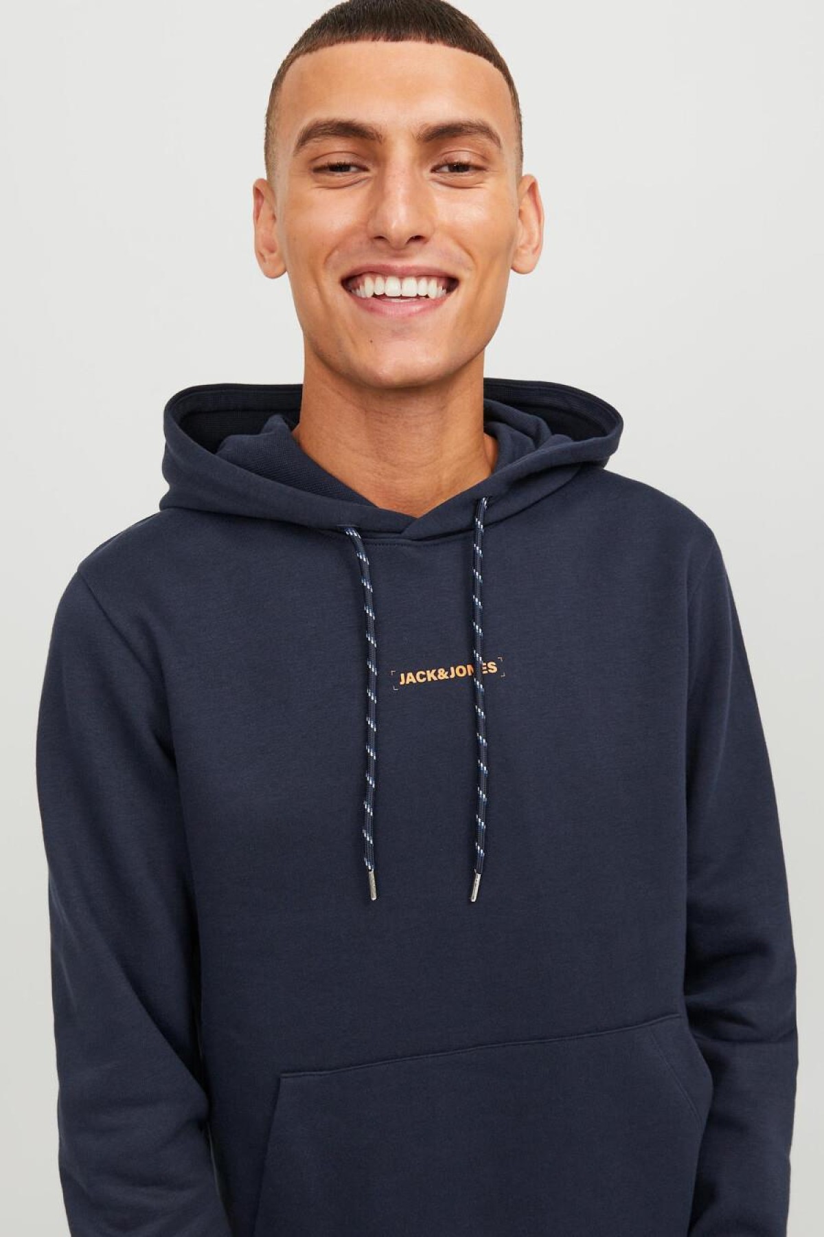 JACK&JONES 12242225 GOGUS YAZILI KAPUSONLU 2 IPLIK SARDONLU SWEAT JACK&JONES 12242225 GOGUS YAZILI KAPUSONLU 2 IPLIK SARDONLU SWEAT
