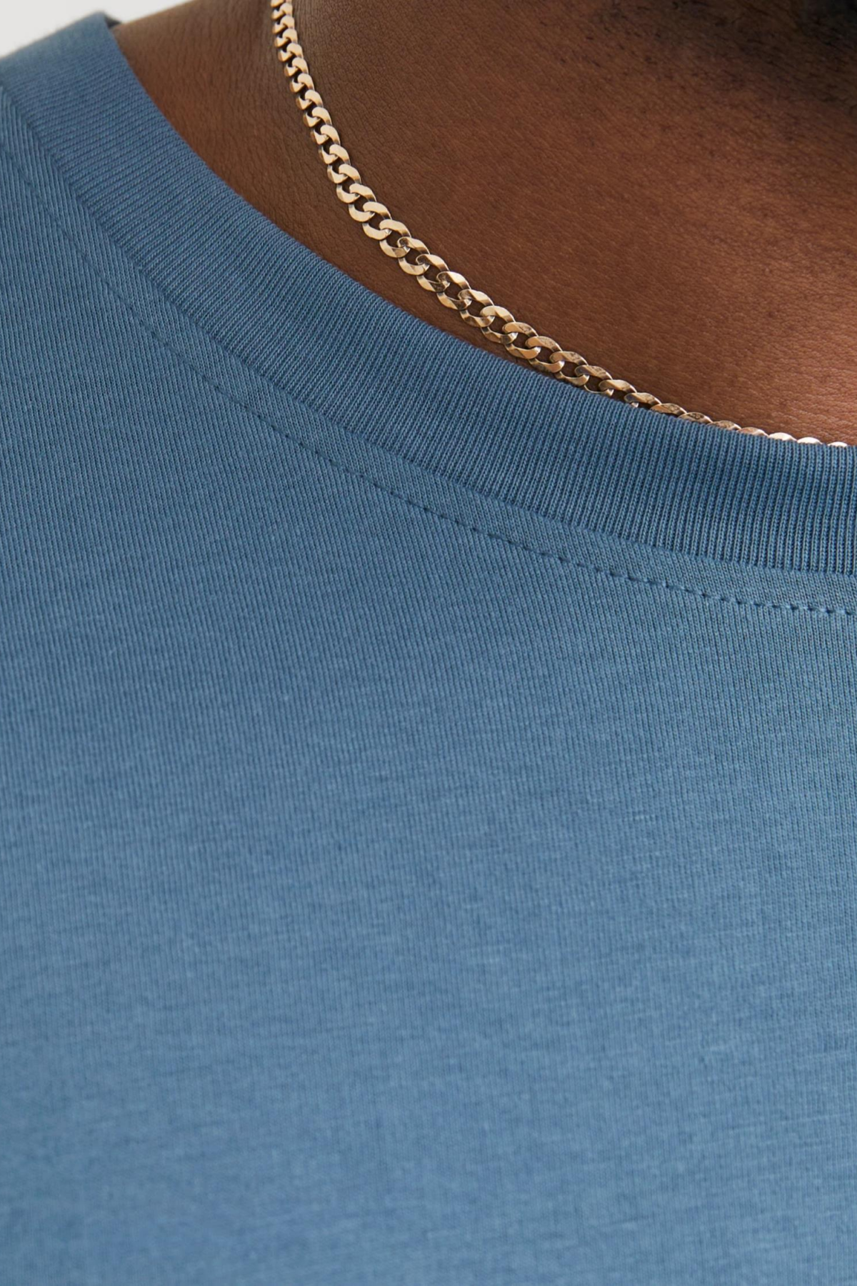 JACK&JONES 12243625 JJESTAR  PAMUKLU ON JACK&JONES BUYUK BEDEN 0 YAKA KISA KOL TSHIRT