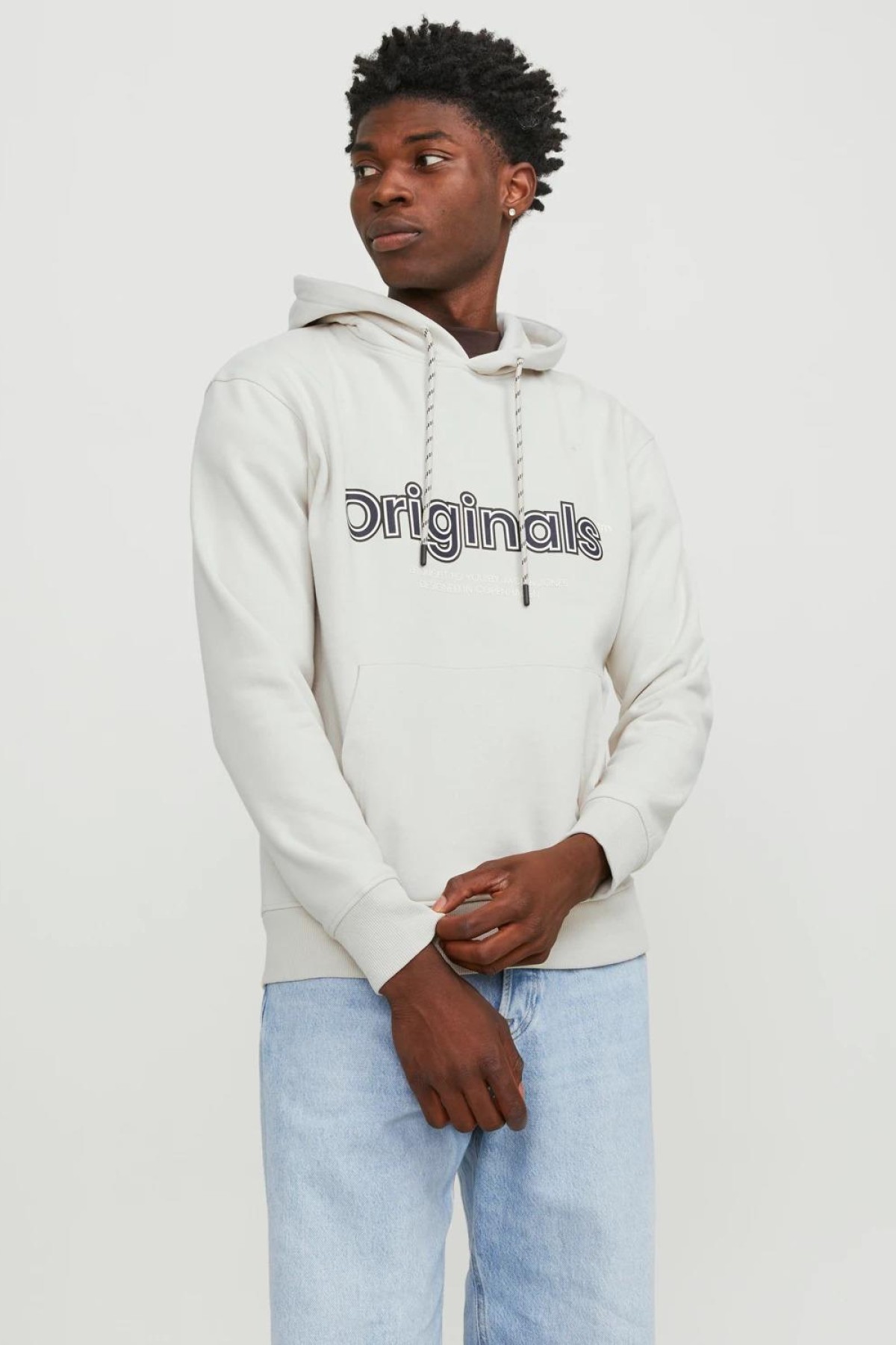 JACK&JONES 12246802 ORIGINALS YAZILI KAPUSONLU SARDONLU SWEATSHIRT