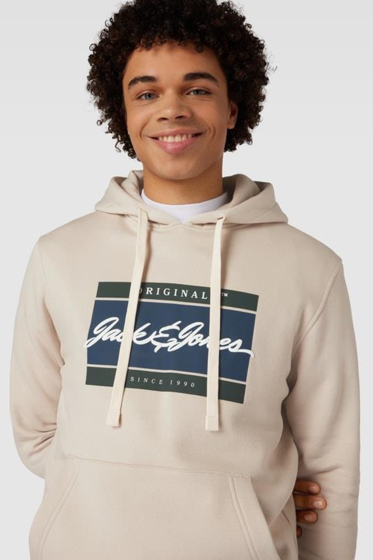 JACK&JONES 12247302 ON YAZILI 2 IPLIK SARDONLU KAPUSONLU SWEAT JACK&JONES 12247302 ON YAZILI 2 IPLIK SARDONLU KAPUSONLU SWEAT