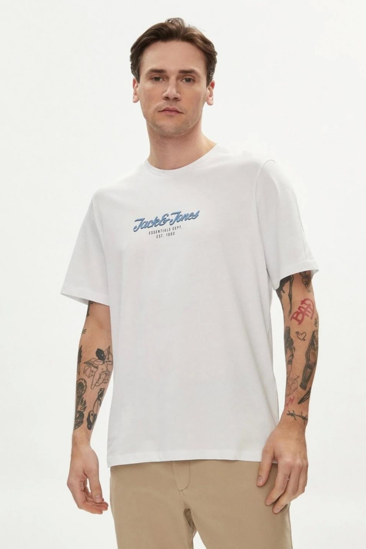 JACK&JONES 12248600 ONU YAZILI   0 YAKA KISA KOL TSHIRT