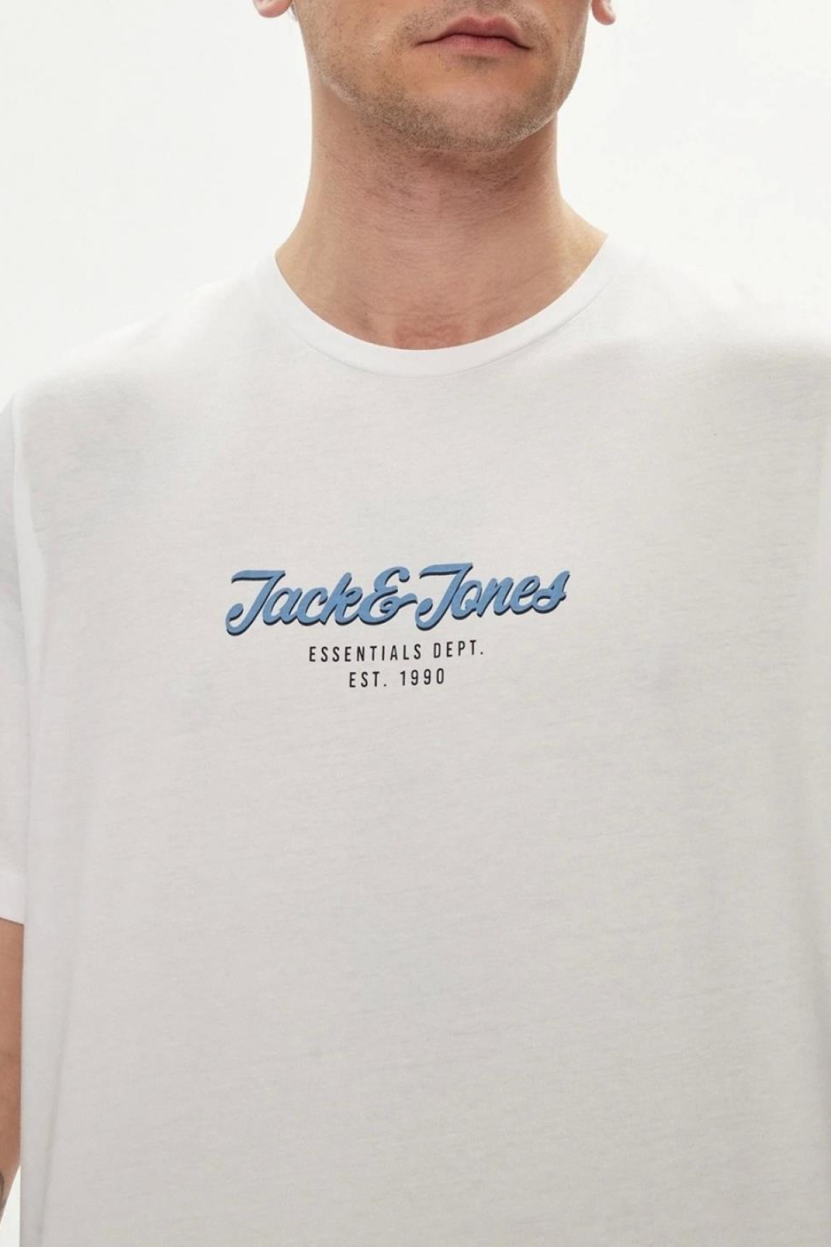 JACK&JONES 12248600 ONU YAZILI 0 YAKA KISA KOL TSHIRT JACK&JONES 12248600 ONU YAZILI 0 YAKA KISA KOL TSHIRT