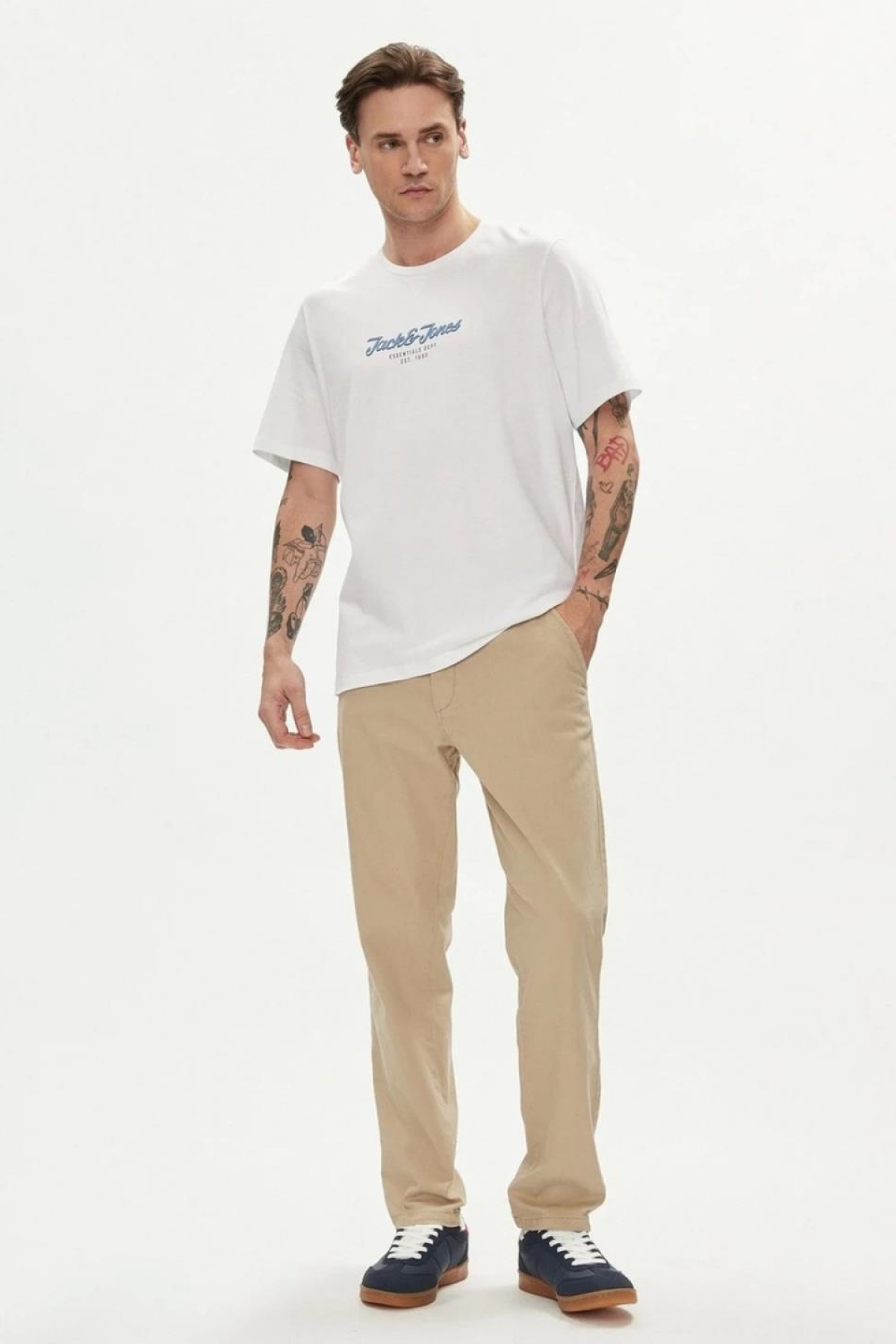 JACK&JONES 12248600 ONU YAZILI 0 YAKA KISA KOL TSHIRT JACK&JONES 12248600 ONU YAZILI 0 YAKA KISA KOL TSHIRT