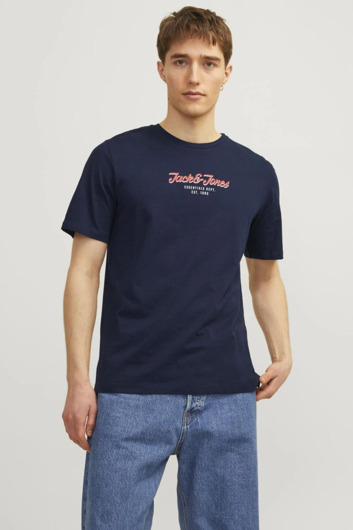 JACK&JONES 12248600 ONU YAZILI   0 YAKA KISA KOL TSHIRT