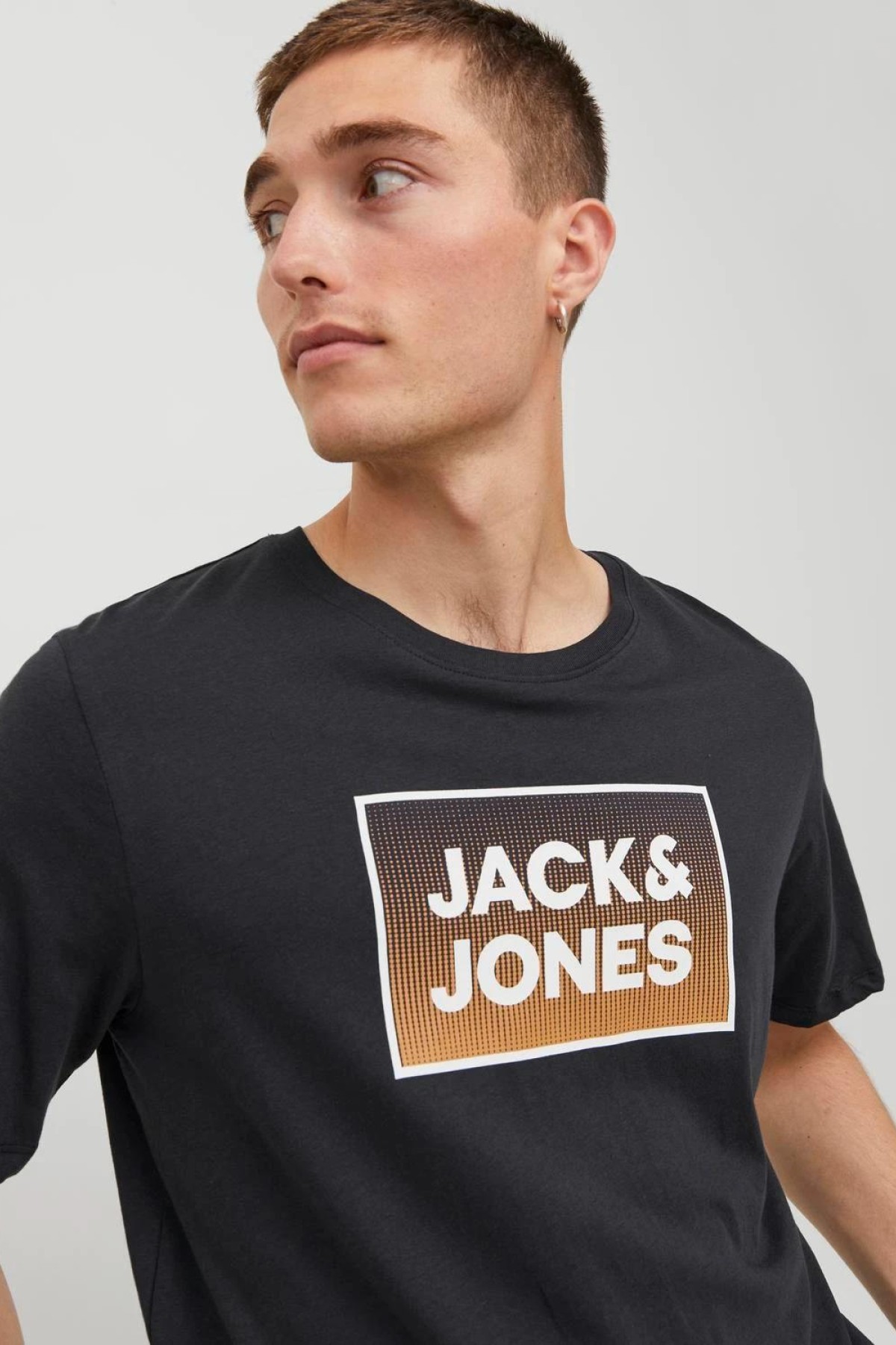 JACK&JONES 12249331 JACK&JONES YAZILI YUVARLAK YAKA KISA KOL TSHIRT JACK&JONES 12249331 JACK&JONES YAZILI YUVARLAK YAKA KISA KOL TSHIRT