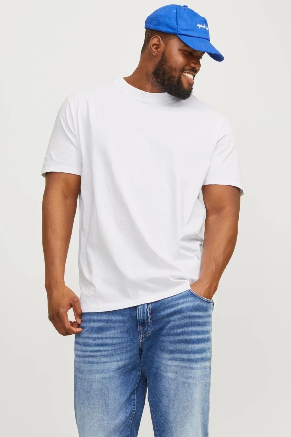 JACK&JONES 12250623 BASIC %100 COTON  BUYUK BEDEN 0 YAKA KISA KOL TSHIRT JACK&JONES 12250623 BASIC %100 COTON  BUYUK BEDEN 0 YAKA KISA KOL TSHIRT
