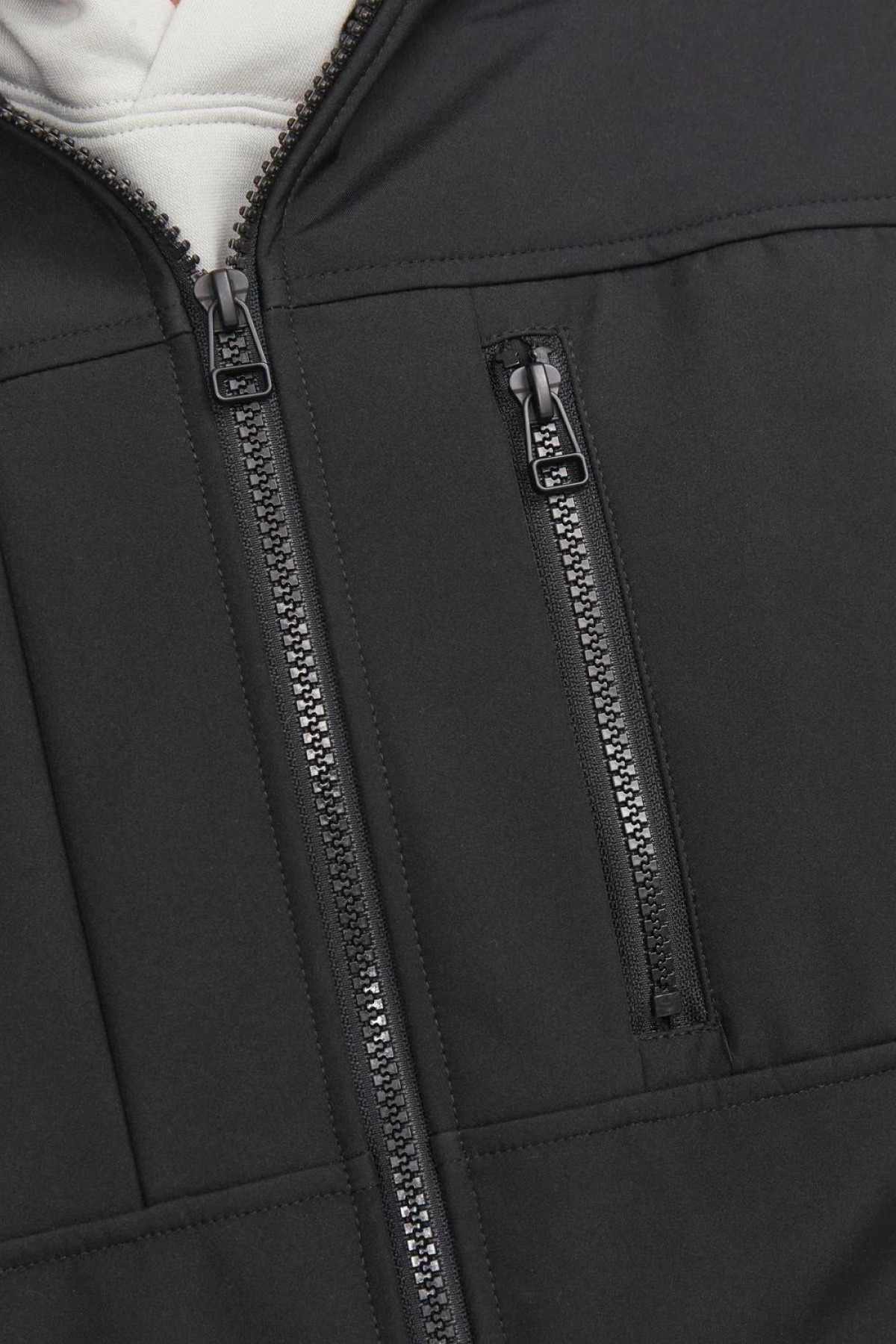 JACK&JONES 12252212 ON FERMUARLI KOL UCU LASTIKLI SUYA DAYANIKLI SOFTSHELL MONT JACK&JONES 12252212 ON FERMUARLI KOL UCU LASTIKLI SUYA DAYANIKLI SOFTSHELL MONT