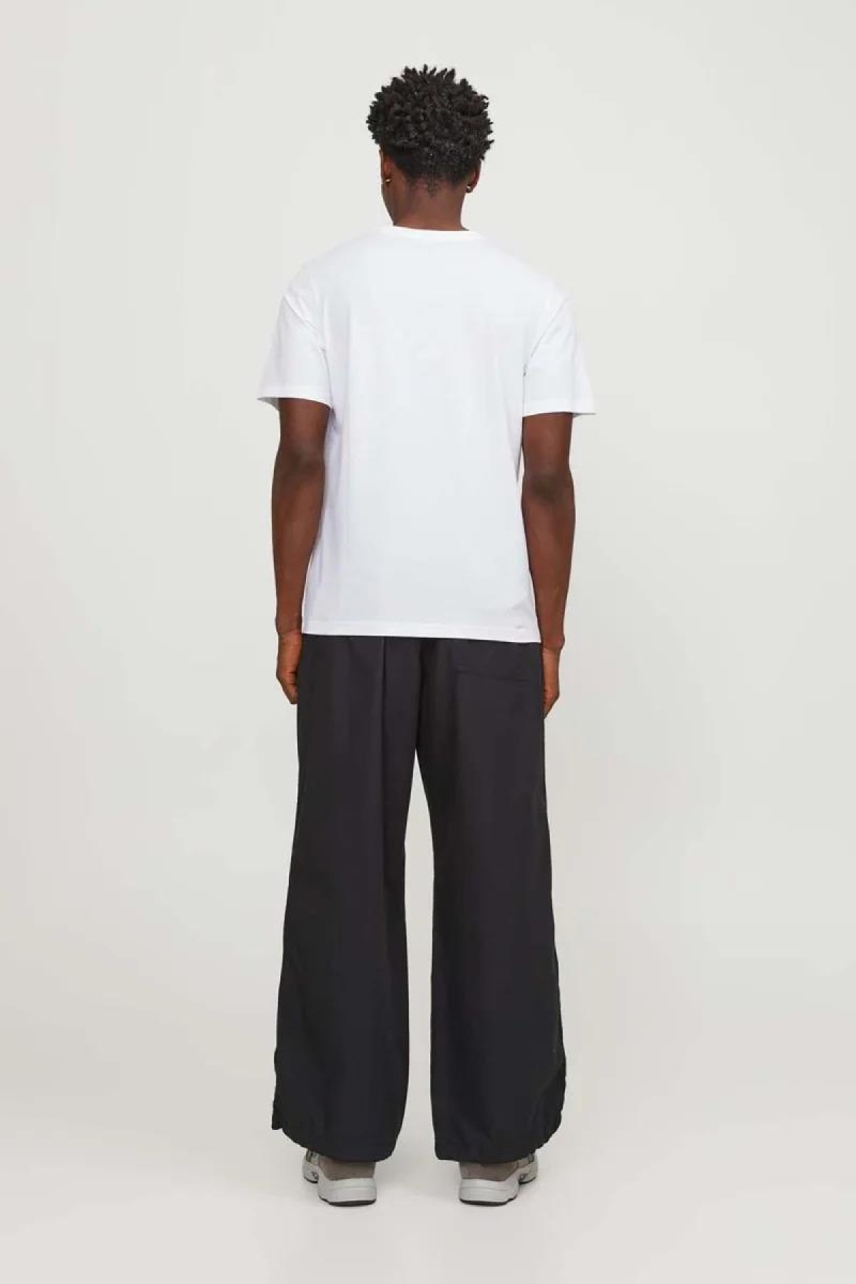 JACK&JONES 12252376 ONYAZILI 0 YAKA KISA KOL COTON TSHIRT JACK&JONES 12252376 ONYAZILI 0 YAKA KISA KOL COTON TSHIRT