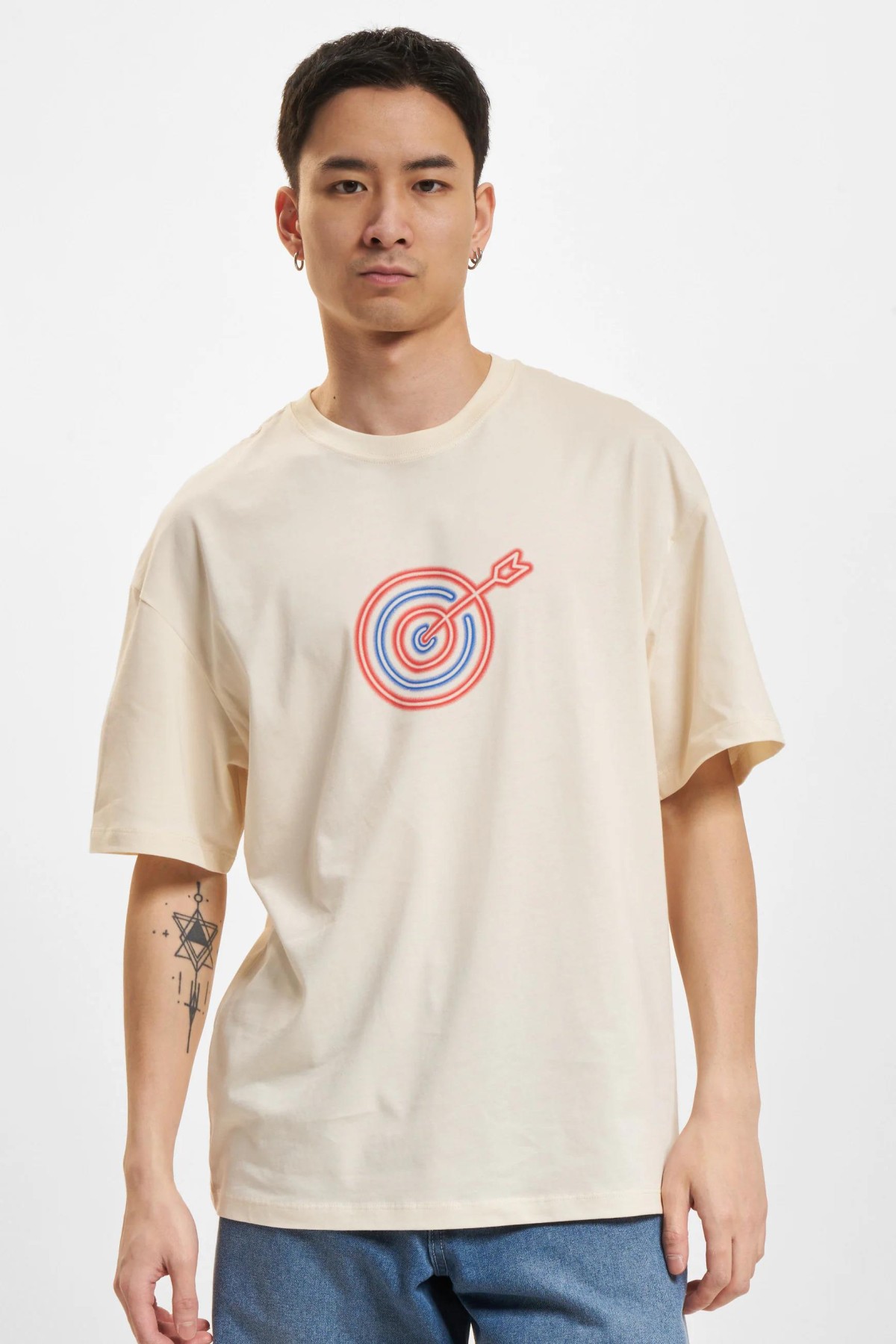 JACK&JONES 12254172 ON ARKA BASKILI 0 YAKA KISA KOL TSHIRT JACK&JONES 12254172 ON ARKA BASKILI 0 YAKA KISA KOL TSHIRT