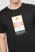 JACK&JONES 12255640 ON BASKILI YAZILI YUVARLAK YAKA KISA KOL TSHIRT JACK&JONES 12255640 ON BASKILI YAZILI YUVARLAK YAKA KISA KOL TSHIRT