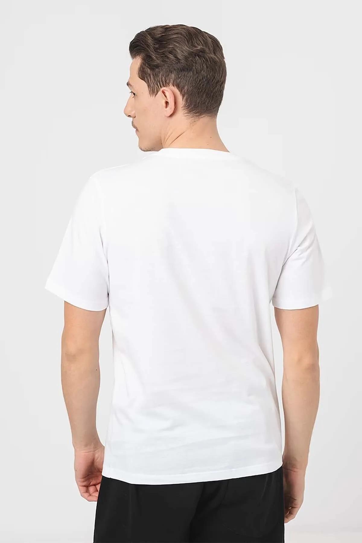JACK&JONES 12255640 ON BASKILI YAZILI YUVARLAK YAKA KISA KOL TSHIRT JACK&JONES 12255640 ON BASKILI YAZILI YUVARLAK YAKA KISA KOL TSHIRT