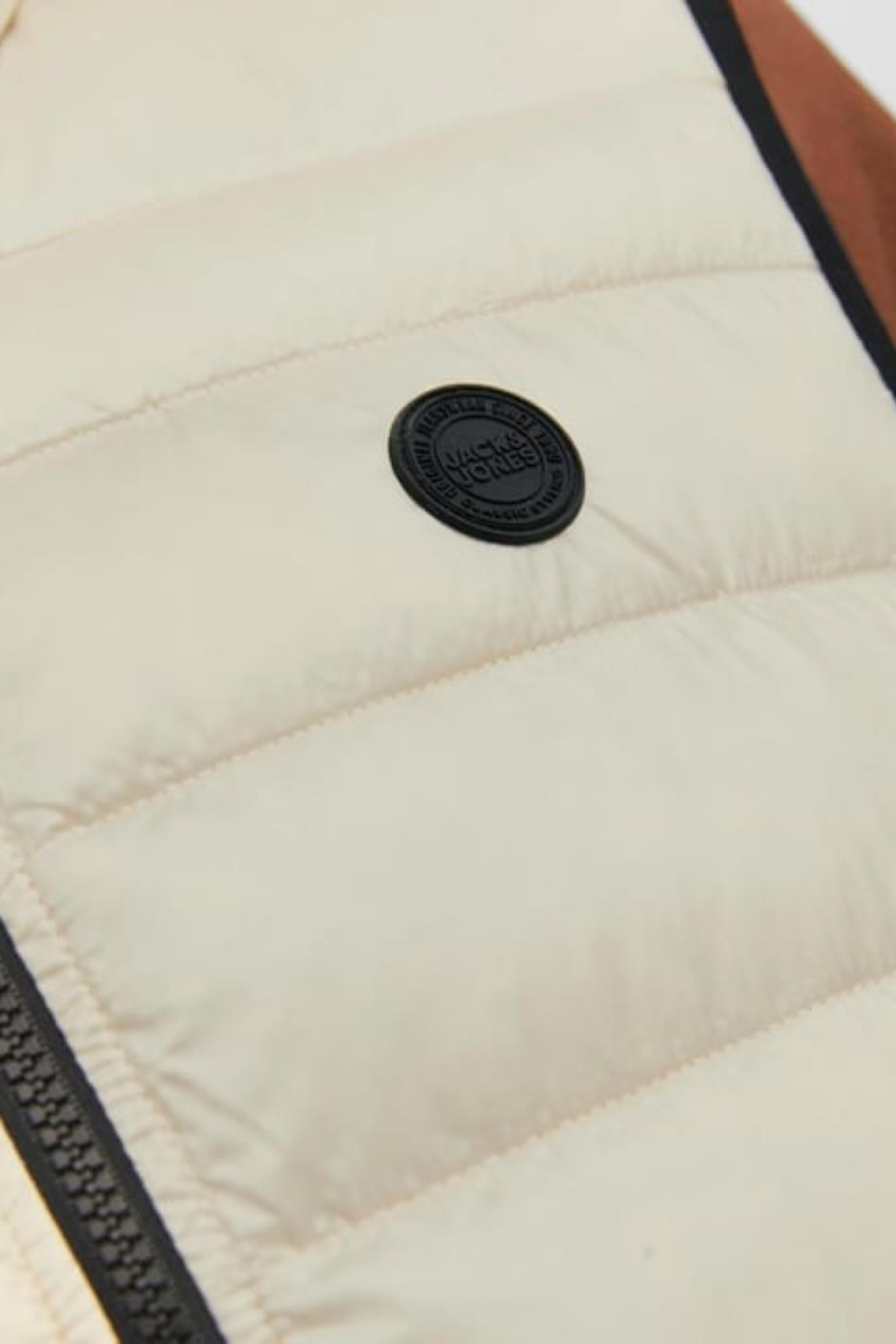 JACK&JONES 12258452 2 CEP KAPUSONLU YELEK JACK&JONES 12258452 2 CEP KAPUSONLU YELEK