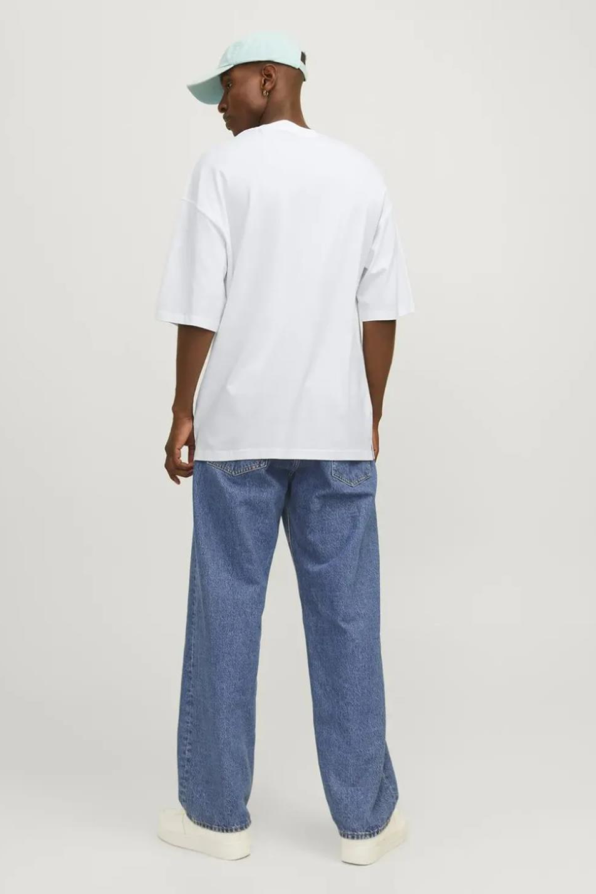 JACK&JONES 12259975 0 YAKA KISA KOL ERKEK TSH JACK&JONES 12259975 0 YAKA KISA KOL ERKEK TSH