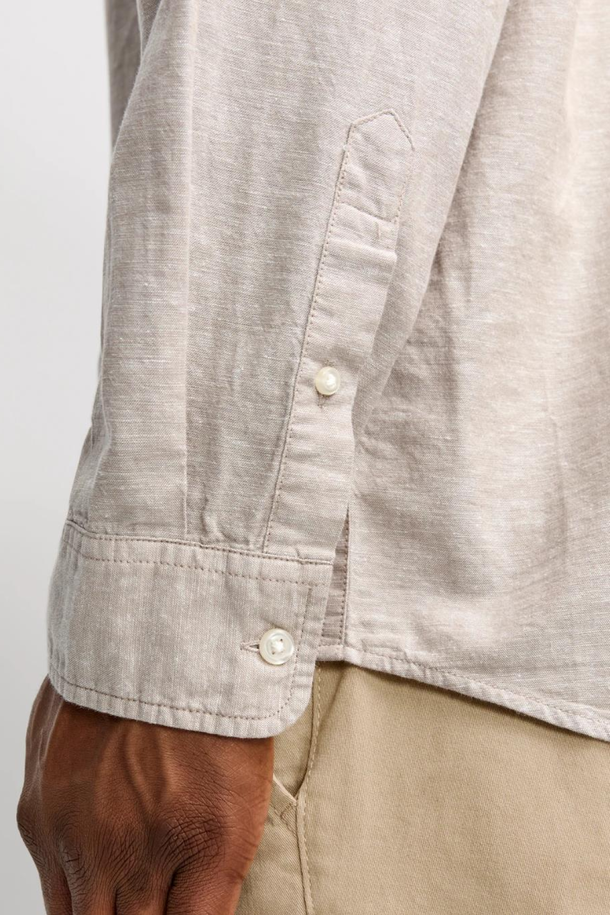JACK&JONES 12269089 BATTAL BUYUK BEDEN JJEBREEZE LINEN  BLEND ERKEK UZUN KOL GOMLEK JACK&JONES 12269089 BATTAL BUYUK BEDEN JJEBREEZE LINEN  BLEND ERKEK UZUN KOL GOMLEK