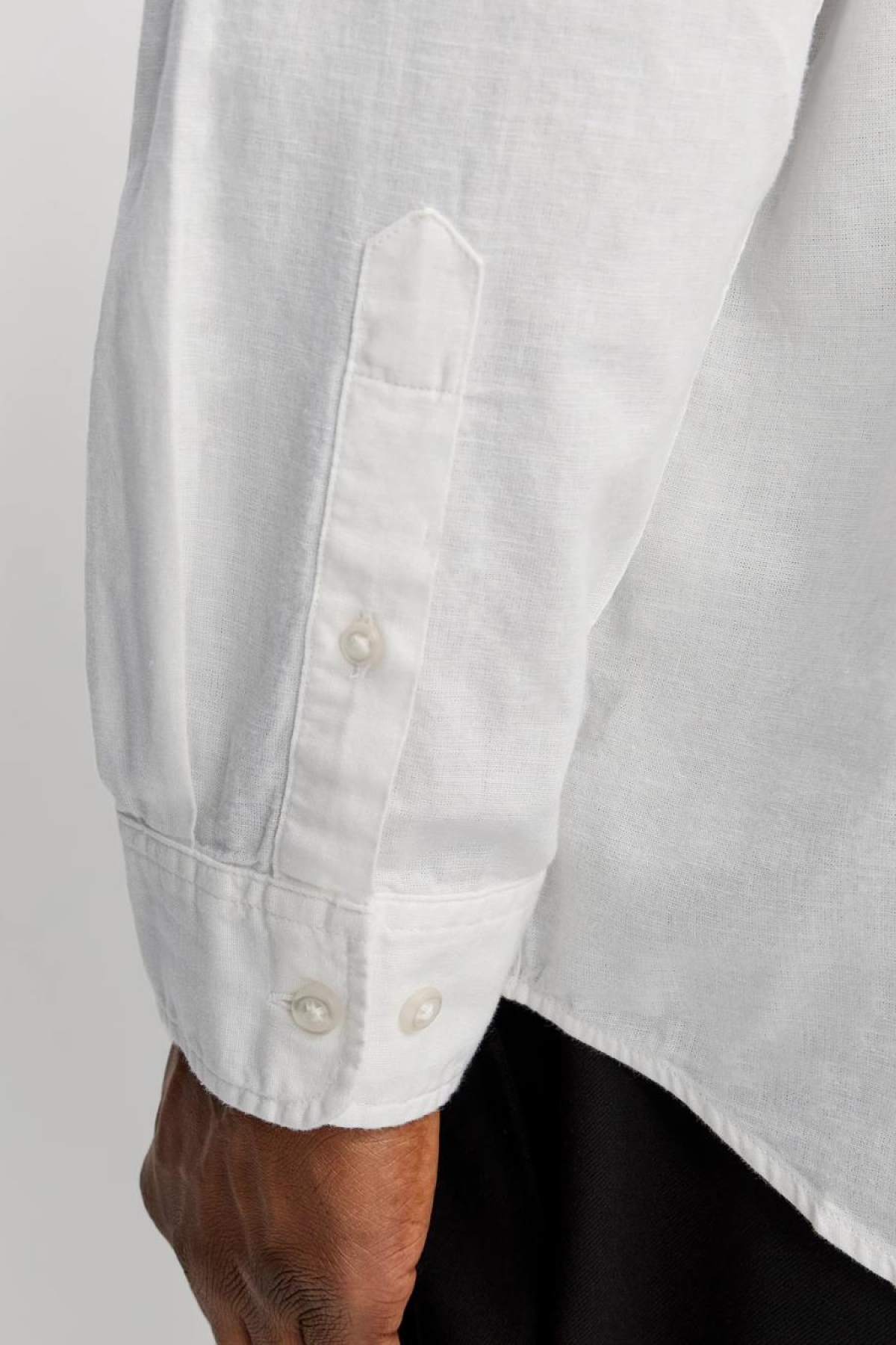JACK&JONES 12269089 BATTAL BUYUK BEDEN JJEBREEZE LINEN  BLEND ERKEK UZUN KOL GOMLEK JACK&JONES 12269089 BATTAL BUYUK BEDEN JJEBREEZE LINEN  BLEND ERKEK UZUN KOL GOMLEK