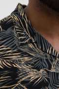 JACK&JONES 12269096 JJEJEFF TROPICAL BUYUK BEDEN KISA KOL GOMLEK JACK&JONES 12269096 JJEJEFF TROPICAL BUYUK BEDEN KISA KOL GOMLEK